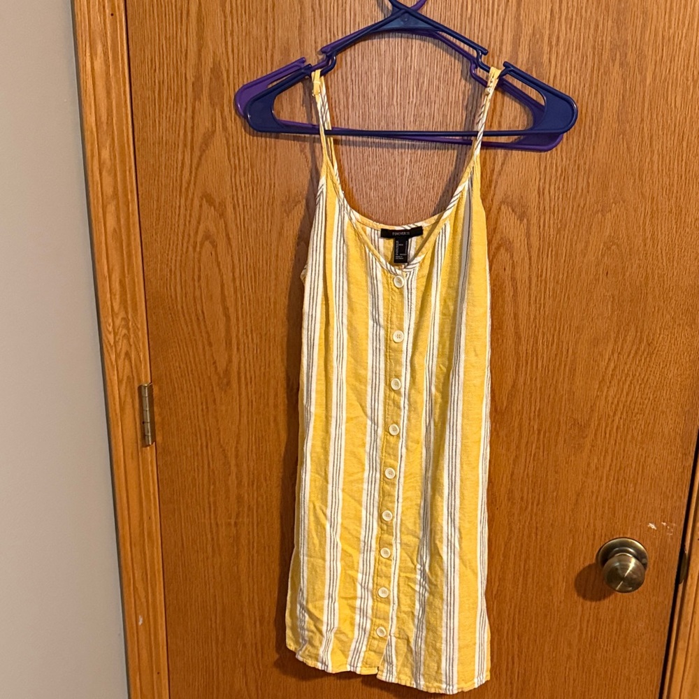 Women’s forever 21 dress